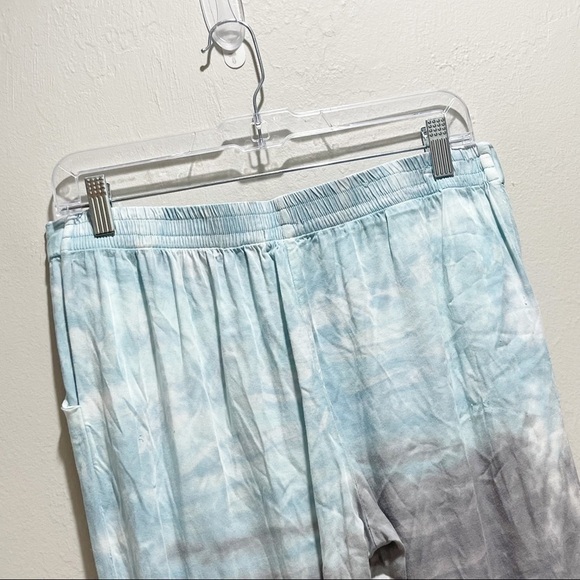 YOUNG FABULOUS & BROKE Women’s Blue Gray Tie Dye WEEKEND Jogger Pants - Picture 6 of 6